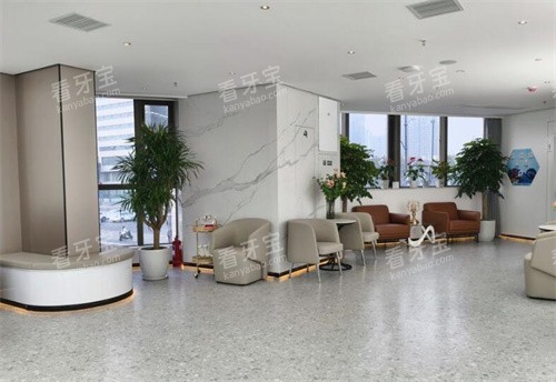 郑州森德口腔大厅环境展示.jpg 郑州森德口腔大厅环境展示.jpg