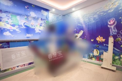德州可恩口腔医院儿牙诊室.jpg 德州可恩口腔医院儿牙诊室.jpg