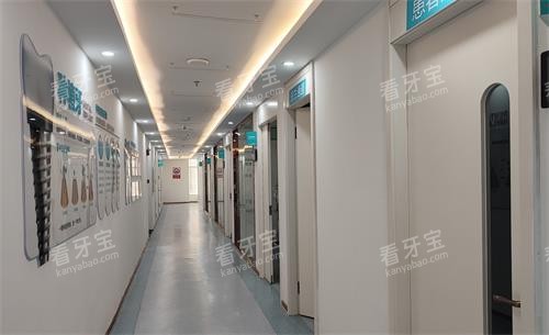 上饶口腔医院总院走廊.png 上饶口腔医院总院走廊.png