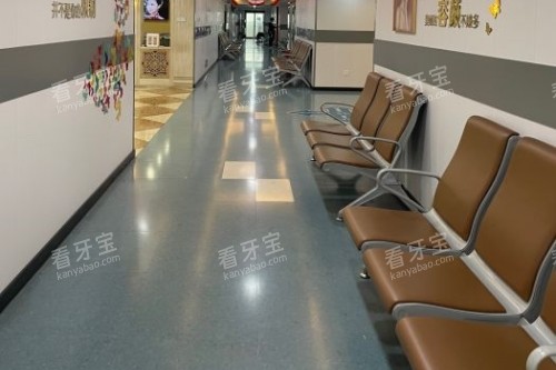 上海宏康医院私密科走廊.jpg 上海宏康医院私密科走廊.jpg