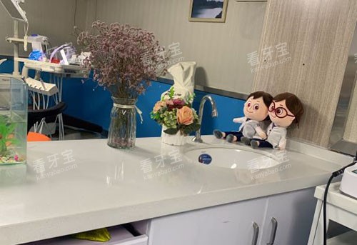 鄂州中山口腔大厅环境实拍.jpg 鄂州中山口腔大厅环境实拍.jpg
