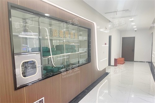 ���콭������ʿ��ǻ������Ħ��.jpg
