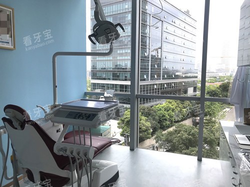 上海维佳康口腔牙椅.jpg 上海维佳康口腔牙椅.jpg