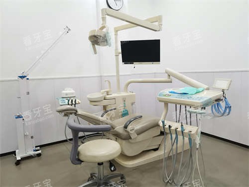 泉州惠安好牙艺口腔东海店牙椅.jpg 泉州惠安好牙艺口腔东海店牙椅.jpg