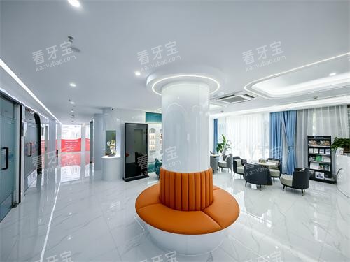 丽水龙泉健川口腔门诊部内部大厅环境.jpg 丽水龙泉健川口腔门诊部内部大厅环境.jpg