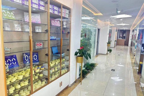 北京仁爱口腔门诊环境图.jpg 北京仁爱口腔门诊环境图.jpg
