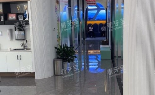 衢州可恩口腔过道环境示意图.jpg 衢州可恩口腔过道环境示意图.jpg