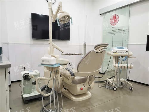 泉州惠安好牙艺口腔东海店牙椅图.jpg 泉州惠安好牙艺口腔东海店牙椅图.jpg