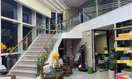 合肥素古口腔二楼展示.jpg 合肥素古口腔二楼展示.jpg