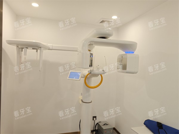 深圳汇港口腔牙椅.jpg 深圳汇港口腔牙椅.jpg
