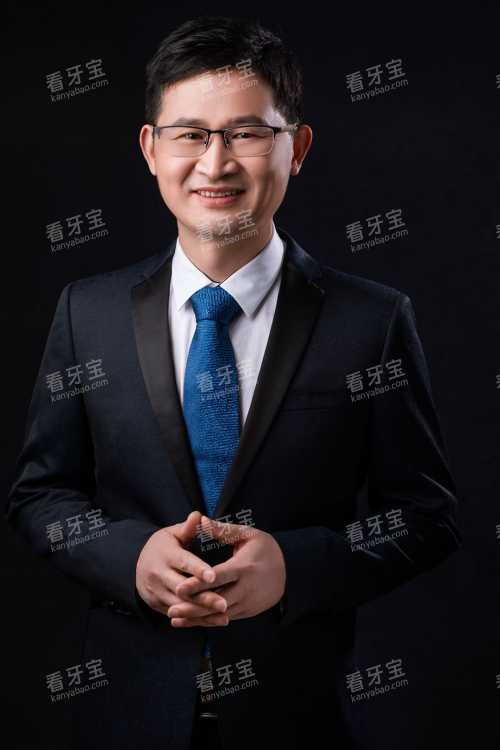 马鞍山市袁创口腔袁大清院长.jpg 马鞍山市袁创口腔袁大清院长.jpg