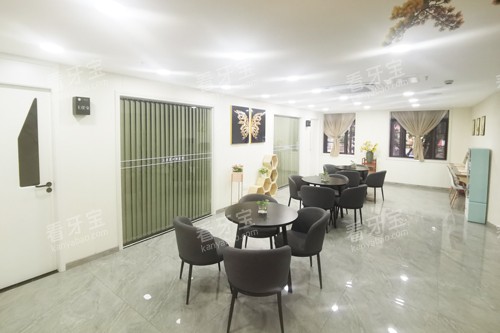 福州名郡三栗鼠口腔等候区图.jpg 福州名郡三栗鼠口腔等候区图.jpg