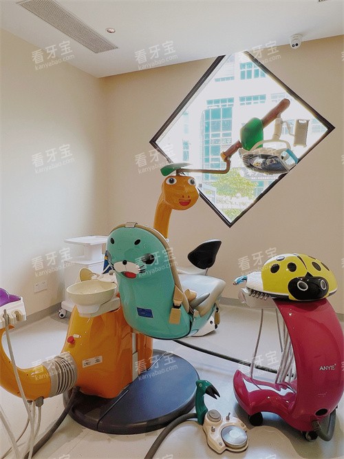 福建三明沙县诗艺口腔门诊部儿童区.jpg 福建三明沙县诗艺口腔门诊部儿童区.jpg
