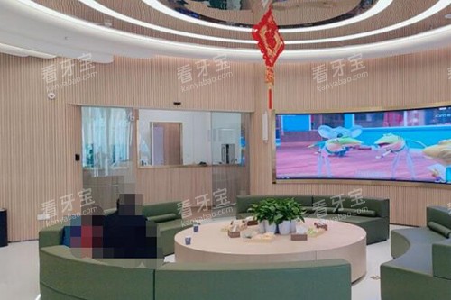 乌鲁木齐福宏林口腔环境图.jpg 乌鲁木齐福宏林口腔环境图.jpg