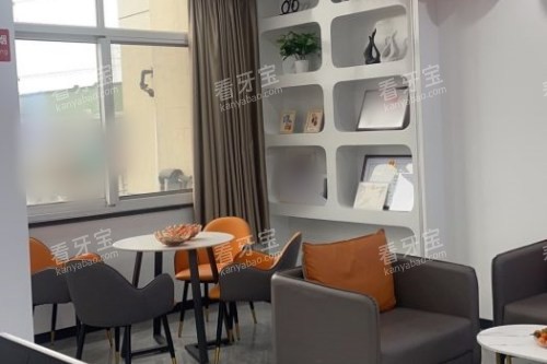 江阴牙牙乐口腔等候区.jpg 江阴牙牙乐口腔等候区.jpg