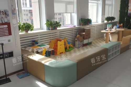赤峰欢乐口腔室内一角.jpg 赤峰欢乐口腔室内一角.jpg