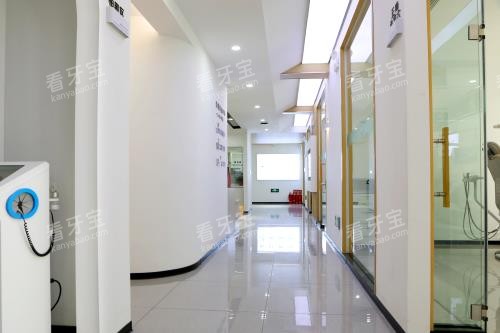 临沂市沂水县沂博士口腔走廊环境.jpg 临沂市沂水县沂博士口腔走廊环境.jpg