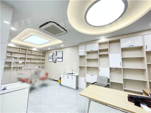 河池卓凡口腔大厅.jpg 河池卓凡口腔大厅.jpg