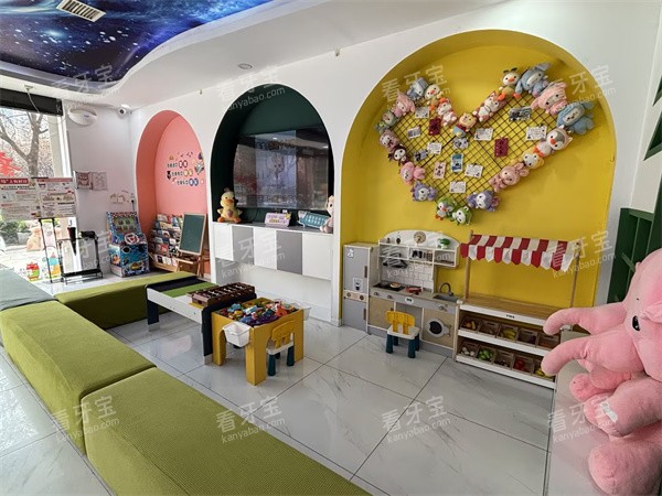 西安健齿象口腔凤九店凤九店儿童区.jpg 西安健齿象口腔凤九店凤九店儿童区.jpg