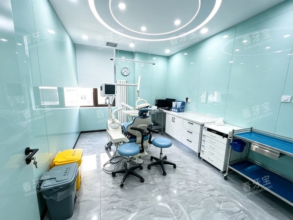 北京优贝口腔怀柔店诊疗室图片.jpg 北京优贝口腔怀柔店诊疗室图片.jpg