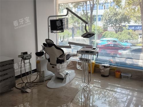 保山德康口腔牙椅示意图.jpg 保山德康口腔牙椅示意图.jpg