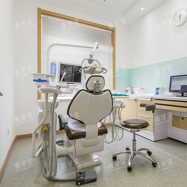 北京优贝口腔南环店诊疗室资料.jpg 北京优贝口腔南环店诊疗室资料.jpg